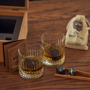 Hediye Sepeti Whiskey Glasses and Stones Gift Set, Handmade Wooden Box 2 Whisky Glasses Whiskey Stones Bourbon Gifts for Whiskey Lovers, Whiskey Accessories Gift Set, 2 Glasses (30th)