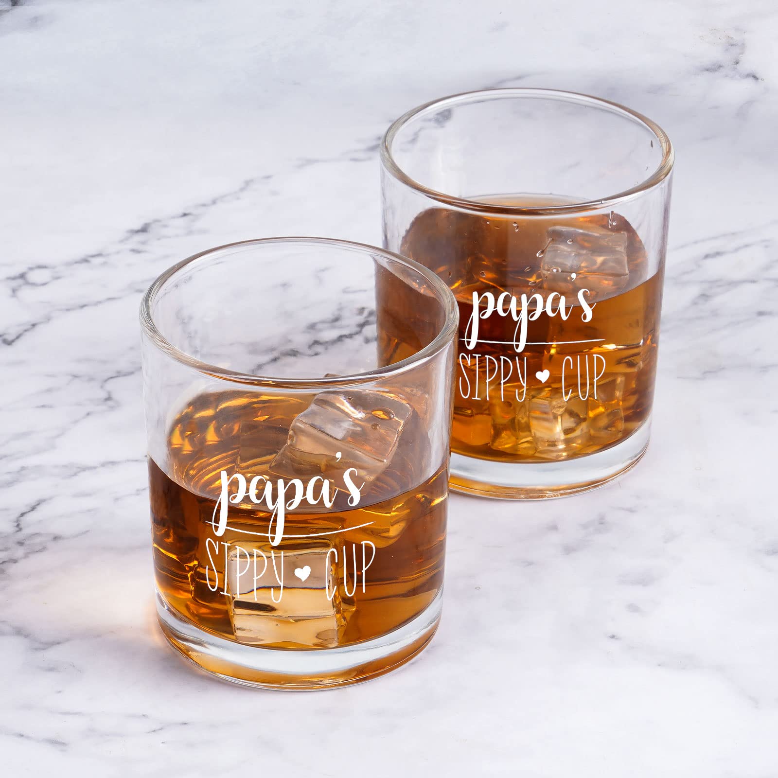 Modwnfy Christmas Papa’s Sippy Cup Whiskey Glass, Xmas Father’s Old Fashioned Glass, 10 Oz Scotch Glass for Dad Father Papa New Dad Him Husband on Christmas Fathers Day Baby Shower Wedding Party