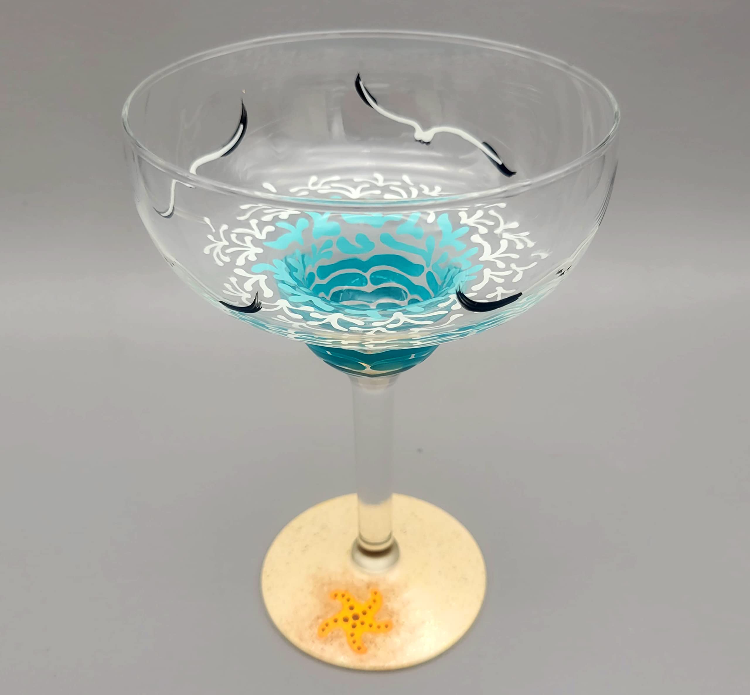 Beach Margarita Glass - Hand Painted - Sea, Waves, Seagulls, Starfish, Sea Turtle, Shell, Sand, Summer