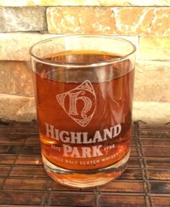 highland park collectible whiskey glass 8 oz