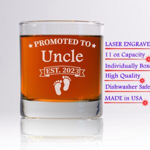 CARVELITA Promoted To Uncle Est 2023 - Uncle Whiskey Glass - 11oz Old Fashioned Bourbon Rocks Glass - Uncle Pregnancy Announcement - Gifts For First Time Uncle - Baby Reveal Gift For Brother