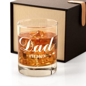 new dad gifts for men- est 2023 funny dad whiskey glass- great gift for dads to be, expectant father, first time dad, daddy to be, from wife, mother, father, friends