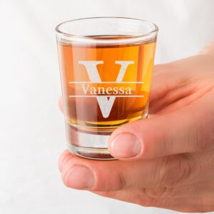Personalized Shot Glass 1.5 oz Custom Shot Glass with Name and Monogram Whiskey Tequila Liqueur Heavy Base Mini Glass for Drinkware Decoration Gift