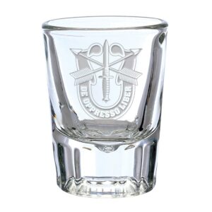 7.62 design u.s. army special forces deep etched 1.5 oz. shot glass