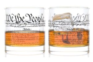 well told authentic u.s. constitution whiskey glass set (11 oz, set of 2) we the people whiskey glass set, american patriotic old fashioned cocktail glasses