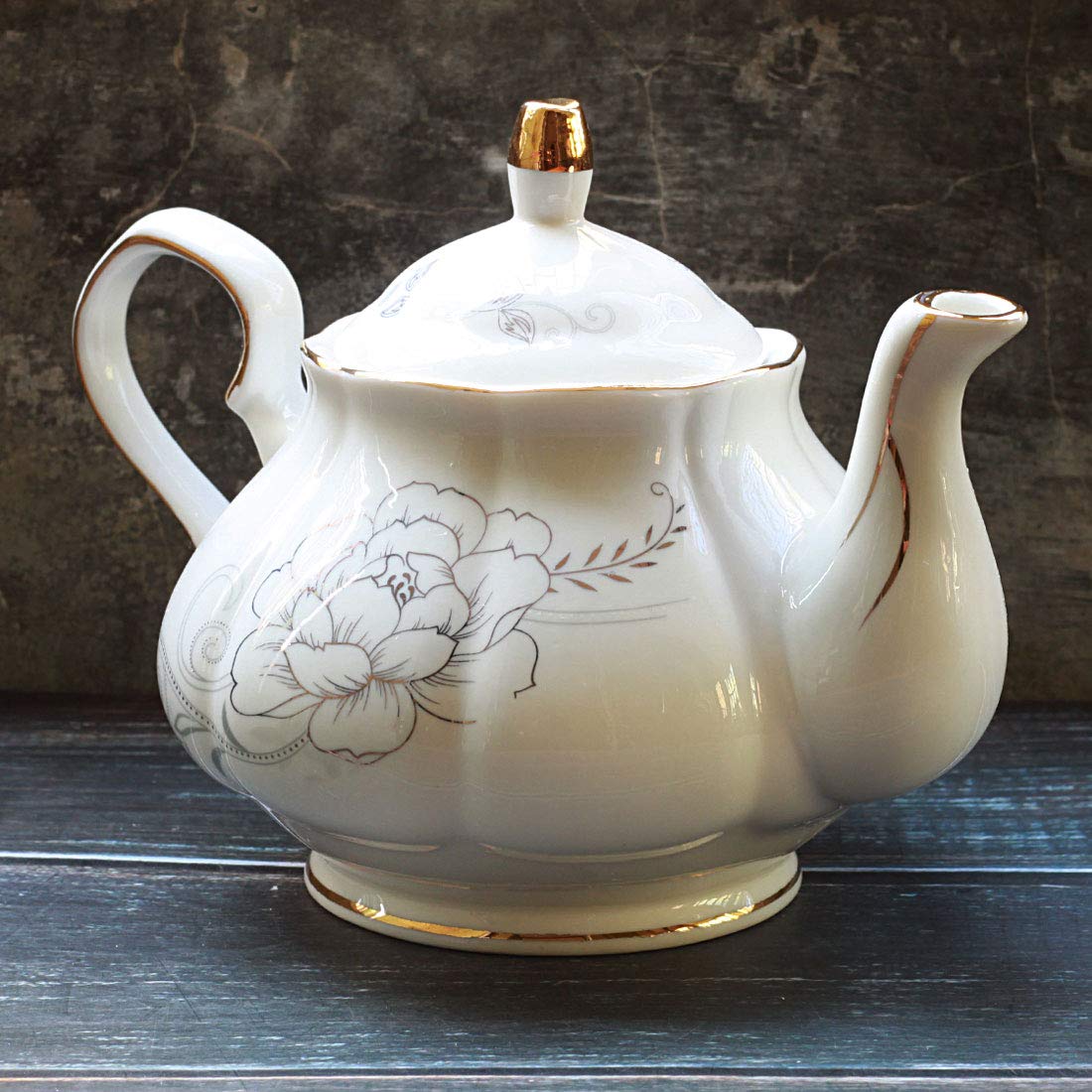 Jomop Ceramic Tea pot Floral Design White 855ml About 4 Cups (Gold)