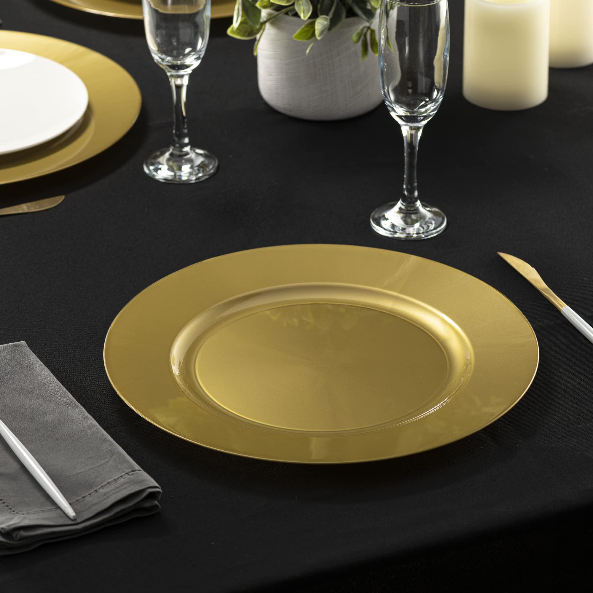 ELEGANT DISPOSABLES 13'' Party Chargers Large Plates & Platters Great for Elegant Party's Weddings Tableware Great for Serving dish Gold Pack of 12