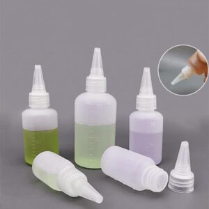 Plastic Squeeze Bottles With Scales 10 Pack Small Squeeze Bottles with Tip Caps Squirt Bottles for Liquid, Condiments, Sauces, Paint, Oil, Glue, Icing, Baking, Art Crafts, BBQ (60ml/2oz)
