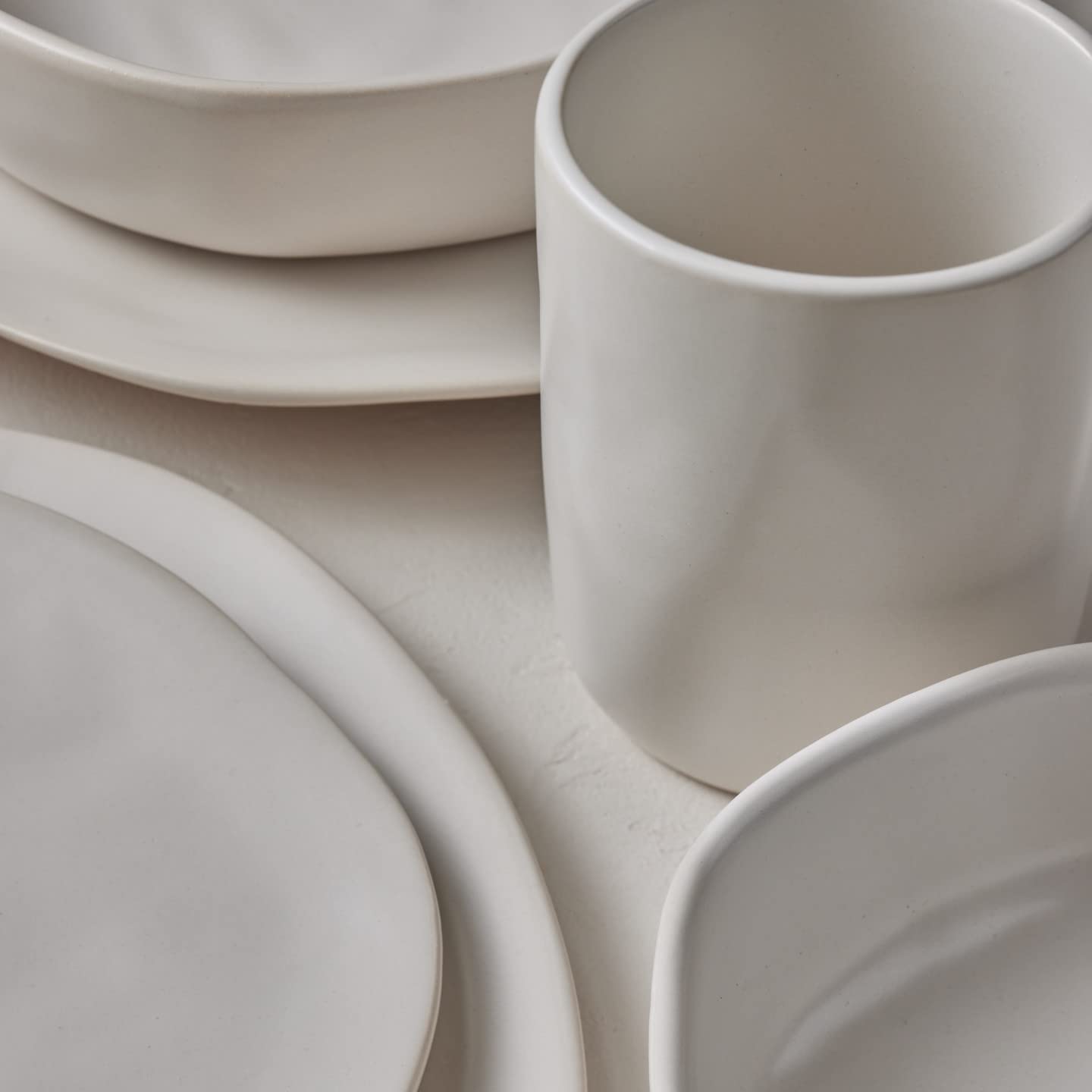 Stone by Mercer Project HEKONDA Stoneware 16-Piece Dinnerware Set, Beige