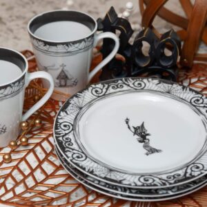 The Nightmare Before Christmas 16-Piece Ceramic Dinnerware Set