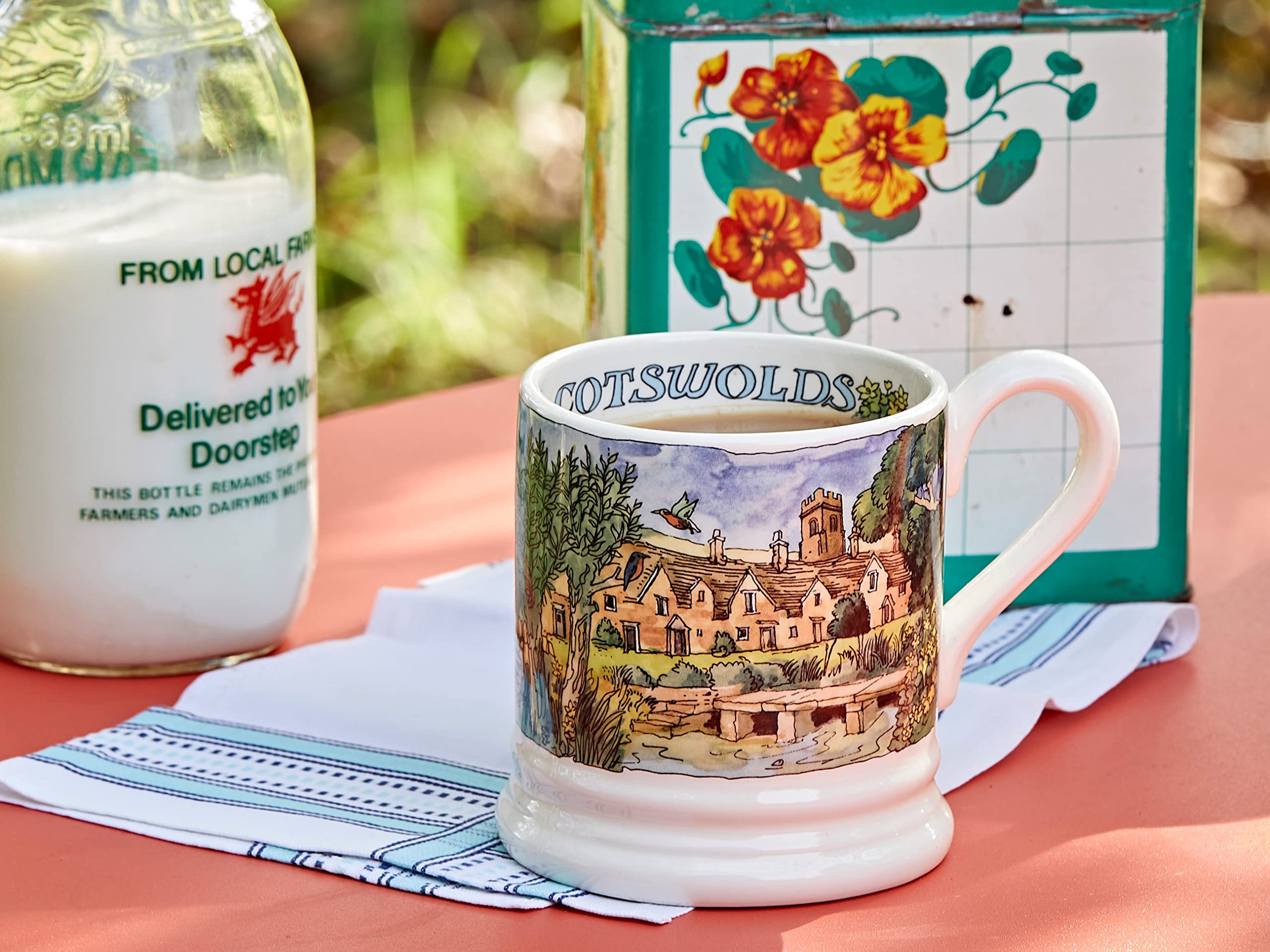 Emma Bridgewater Boho Handmade Ceramic Landscapes Of Dreams Cotswolds England Gift Half-Pint Coffee and Tea Mug