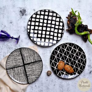 Piatti Naturali Ceramic Dinner Plates Set of 6, 10.2 inch Black Plates Microwave and Dishwasher Safe, Scratch Resistant.