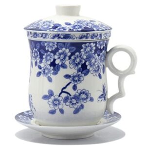 bandtie convenient travel office loose leaf tea brewing system-chinese jingdezhen blue and white porcelain tea cup infuser 4-piece set with tea cup lid and saucer (butterfly flower pattern)