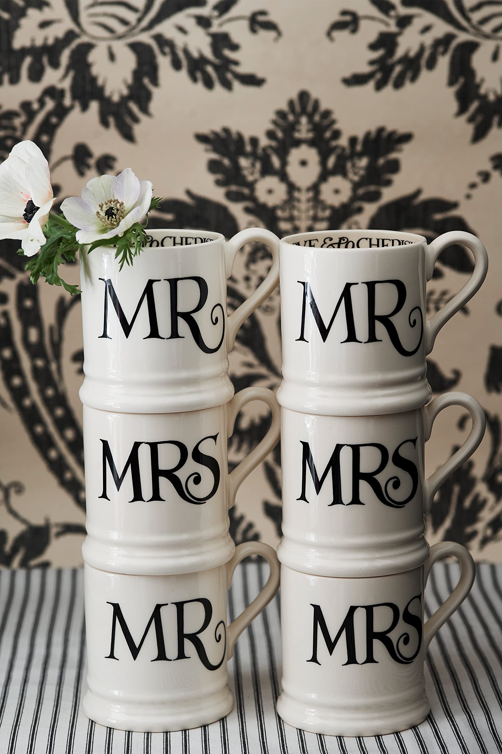 Emma Bridgewater Handmade Ceramic Black Toast Mr & Mrs Script Wedding Gift Set Of 2 Half-Pint Coffee and Tea Mugs