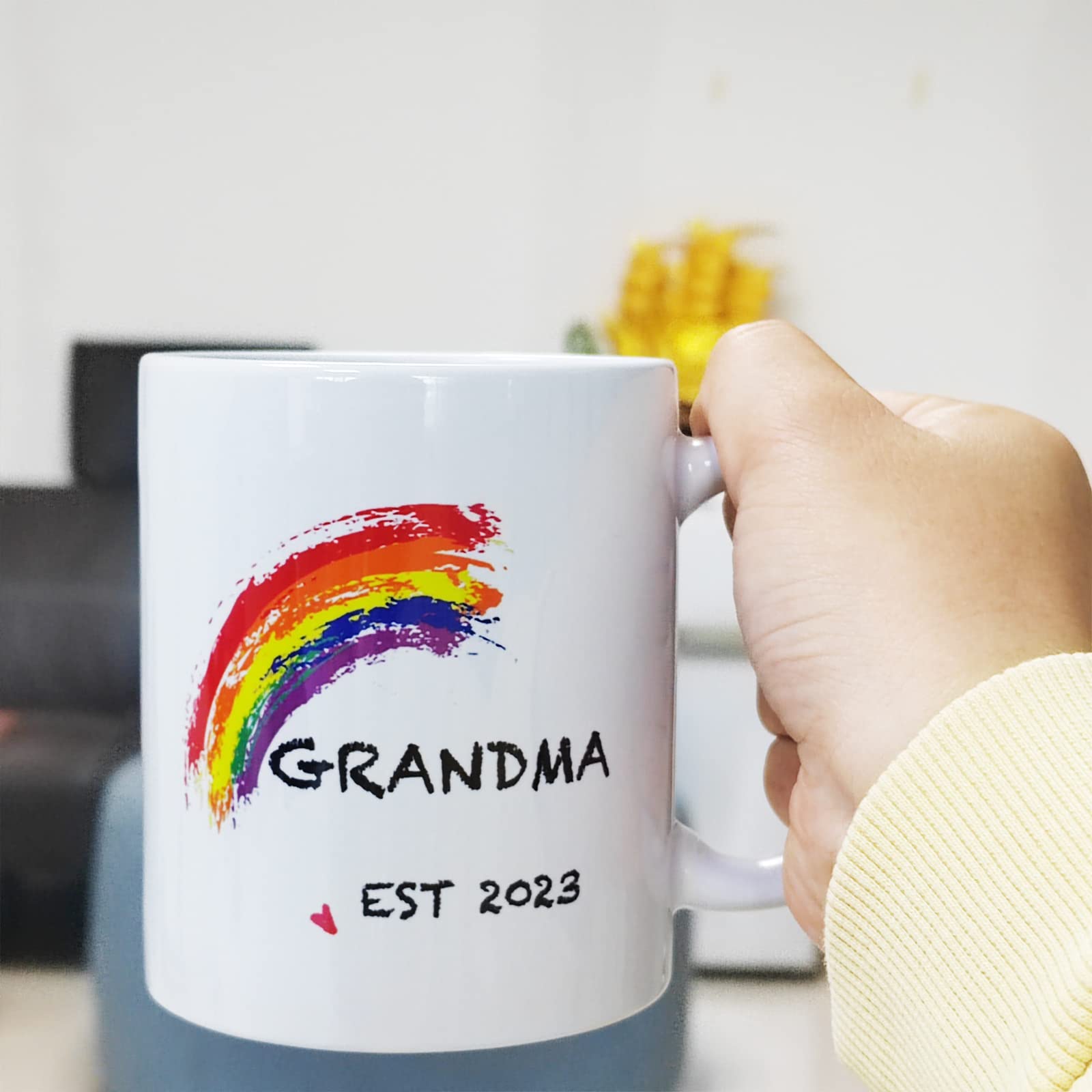 QDCFY Grandma EST 2023 Coffee Mug, Grandma Mug, Gifts for Grandma, Mothers Day Gifts for Grandma, Best Grandma Gifts from Grandchildren, Grandma Gifts for Birthday,11oz Grandma Coffee Mug