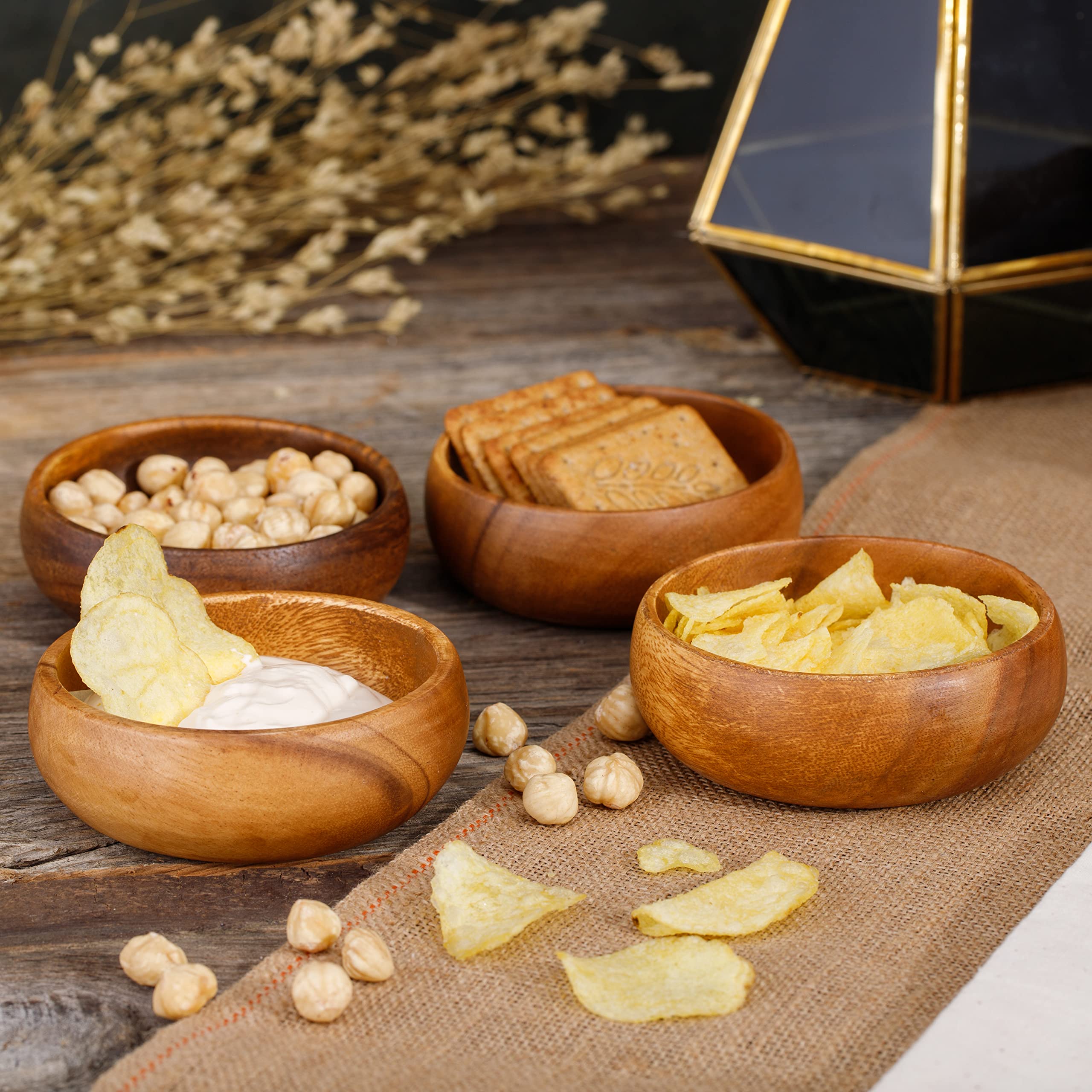 Set of 4 acacia dipping bowl set natural and handmade wood bowl, ideal for olives, nuts and small snacks serving bowls, sauce bowl, snack bowl can be used as home decoration and table decoration