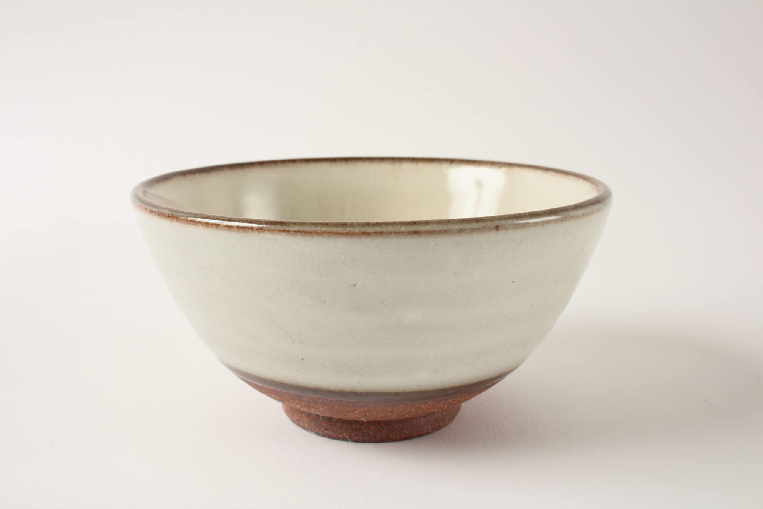 Mino ware Japanese Pottery Rice Bowl Matte White with Brown Edge made in Japan (Japan Import) KSC009