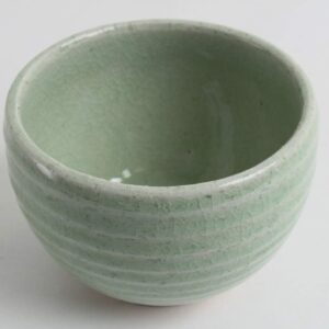 Mino ware Japanese Pottery Large Bowl Mint Green Stripe Crackled (Matcha/Rice) made in Japan (Japan Import) MSB010