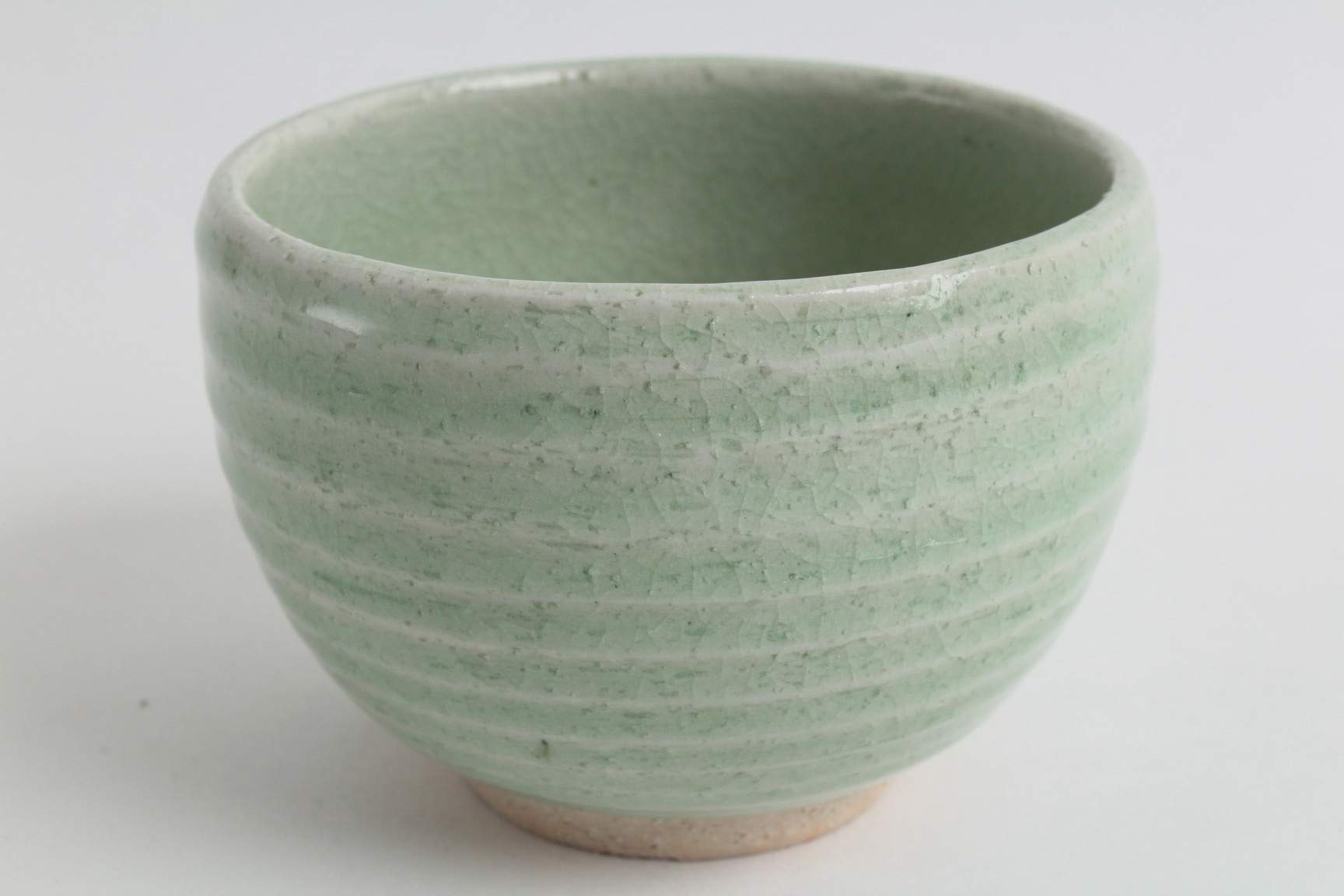 Mino ware Japanese Pottery Large Bowl Mint Green Stripe Crackled (Matcha/Rice) made in Japan (Japan Import) MSB010