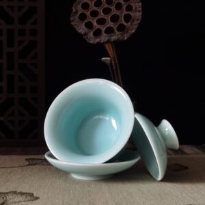 Gaiwan Kung Fu Teacups with Lid 5-Ounce Teacup and Saucer Set Porcelain Chinese Celadon (Sky blue)