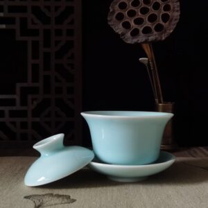 Gaiwan Kung Fu Teacups with Lid 5-Ounce Teacup and Saucer Set Porcelain Chinese Celadon (Sky blue)