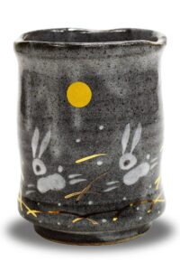 kutani yaki(ware) japanese yunomi tea cup rabbit