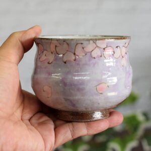 Kutani Yaki(ware) Japanese Yunomi Tea Cup Flower