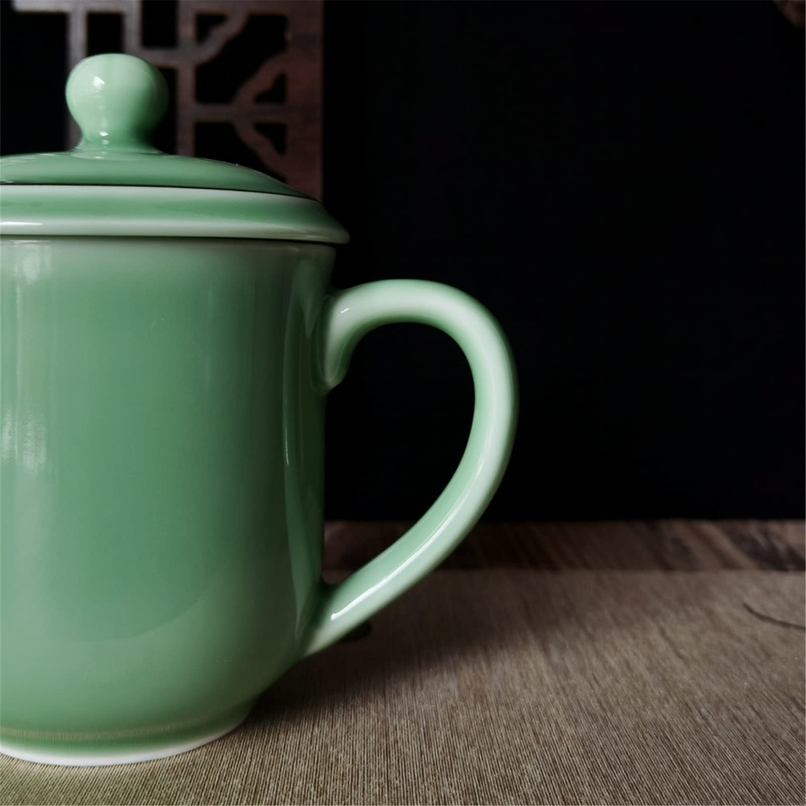 Handmade Celadon Coffee Mug Teacup with Lid 13oz Porcelain Milk Cup Smooth Glazed Ceramic Microwave and Dishwasher Safe (Green)