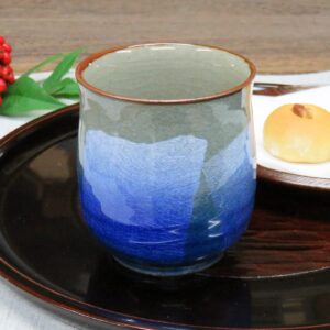 Kutani Japanese Yunomi Tea Cup Silver leaf YAKI(ware)