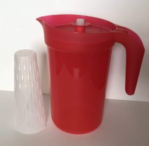 tupperware 2 quart servalier push button pitcher with infuser insert - raspberry pink sparkle