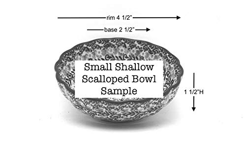 Polish Pottery Bowl - Shallow Scalloped - Small - Holly Berry