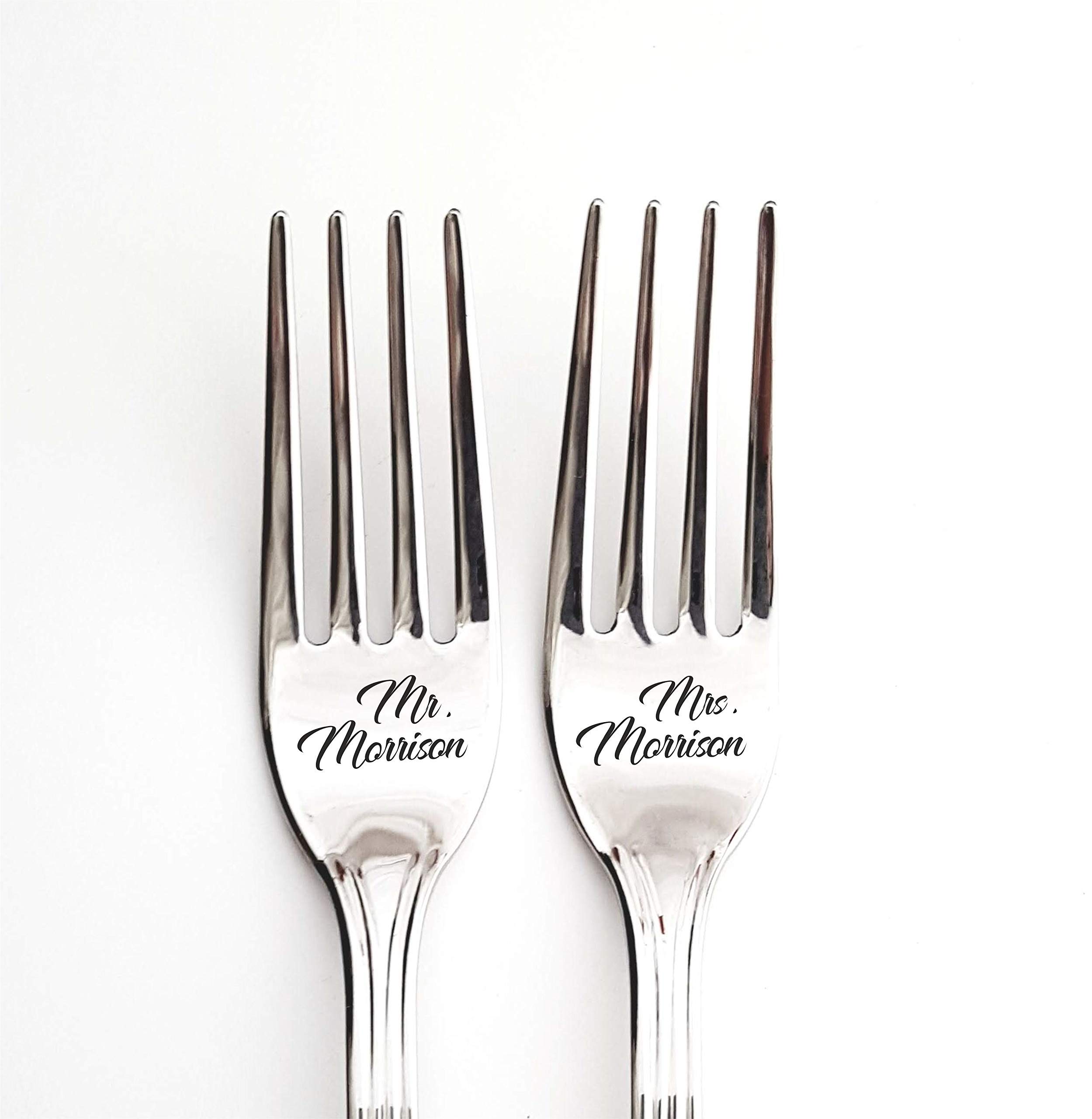 Personalized Reusable Silverware Sets for Bride and Groom, Engraved Mr and Mrs Forks for Wedding Cake Ceremony, Engagement Bridal Shower Anniversary Birthday Congratulations Gifts