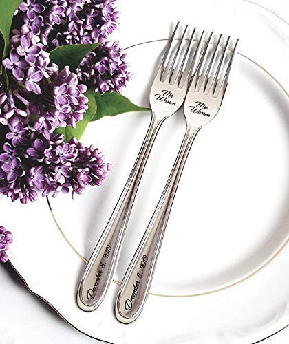 Personalized Reusable Silverware Sets for Bride and Groom, Engraved Mr and Mrs Forks for Wedding Cake Ceremony, Engagement Bridal Shower Anniversary Birthday Congratulations Gifts