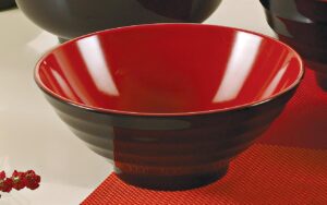 yanco cr-576 black and red two-tone noodle bowl, 36 oz capacity, 2.75" height, 7.75" diameter, melamine, black/red color, pack of 24