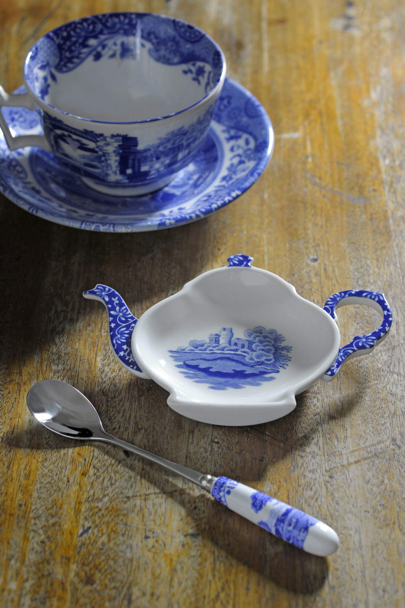 Spode Blue Italian Collection Teaspoons | Set of 6 | Made of Stainless Steel with Porcelain Handles | 6 Inch Dessert Spoons | Blue/White | Hand Wash Only