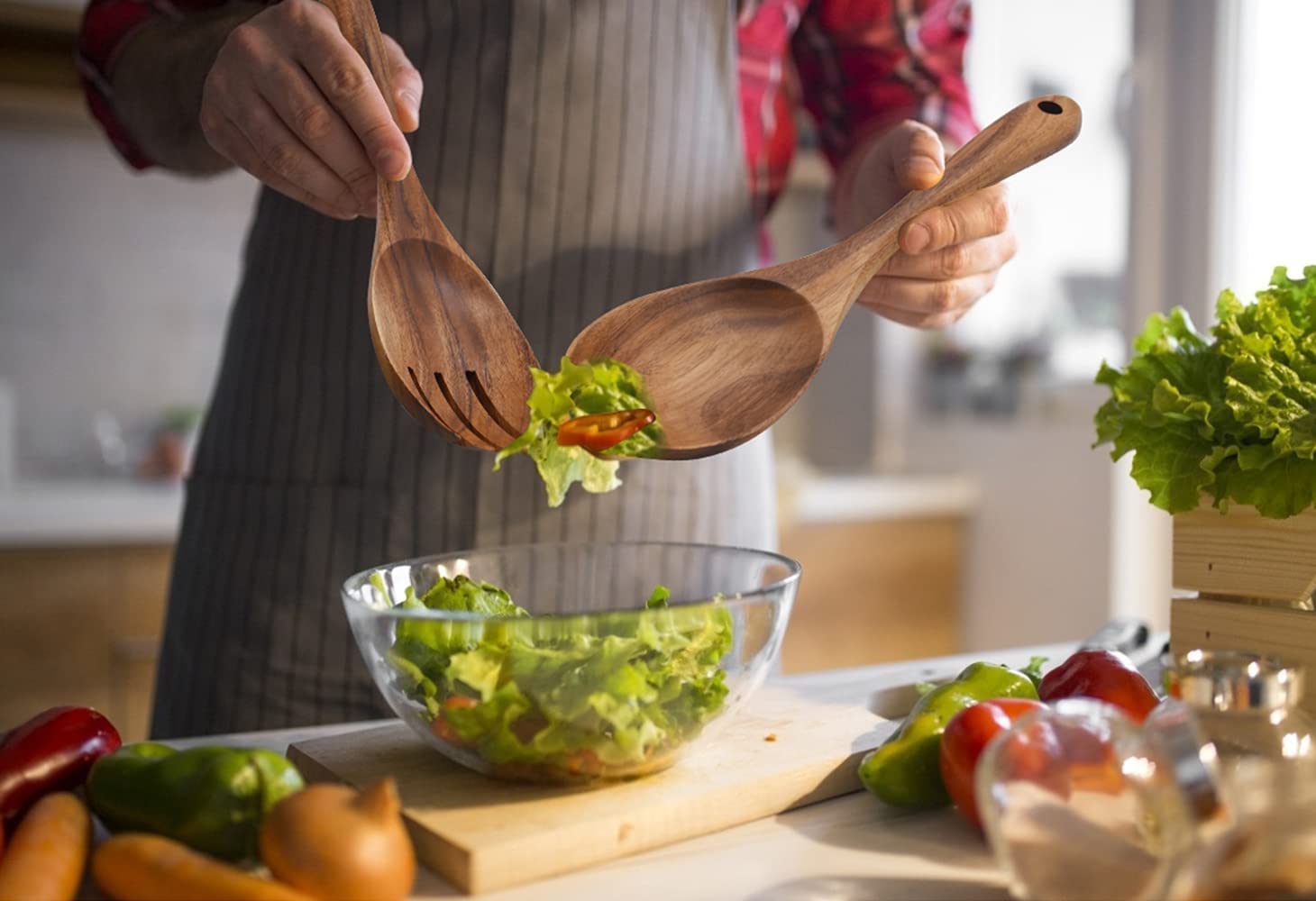 AYFDISHS Salad Servers,Wooden Salad Tongs,10.2in Serving Utensils Set,Acacia Salad Spoon and Fork Set Long Handle Salad Server Set Wood Serving Utensils