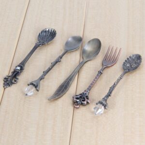 Dessert Spoons,Coffee SpoonTeaspoon,Awakingdemi Vintage Style Metal Carved Fruit Dessert Spoons for Kitchen Dining Bar,6pccs/set