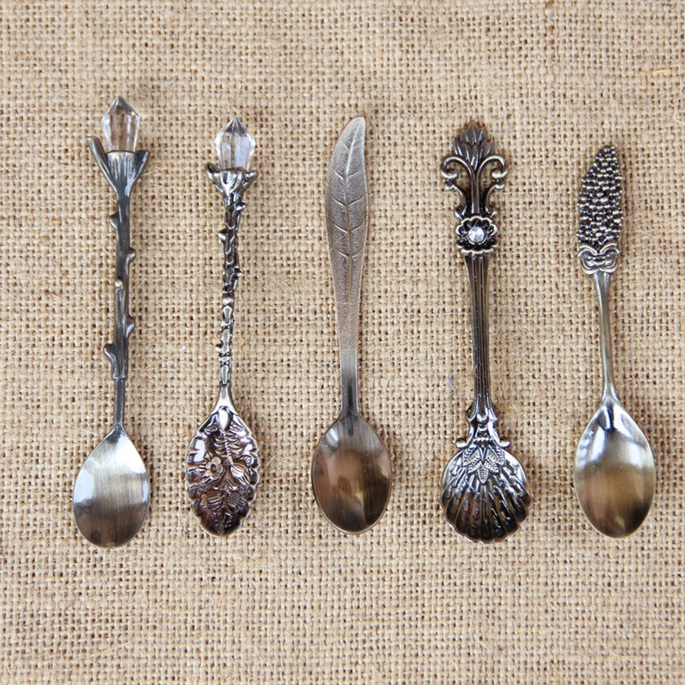 Dessert Spoons,Coffee SpoonTeaspoon,Awakingdemi Vintage Style Metal Carved Fruit Dessert Spoons for Kitchen Dining Bar,6pccs/set