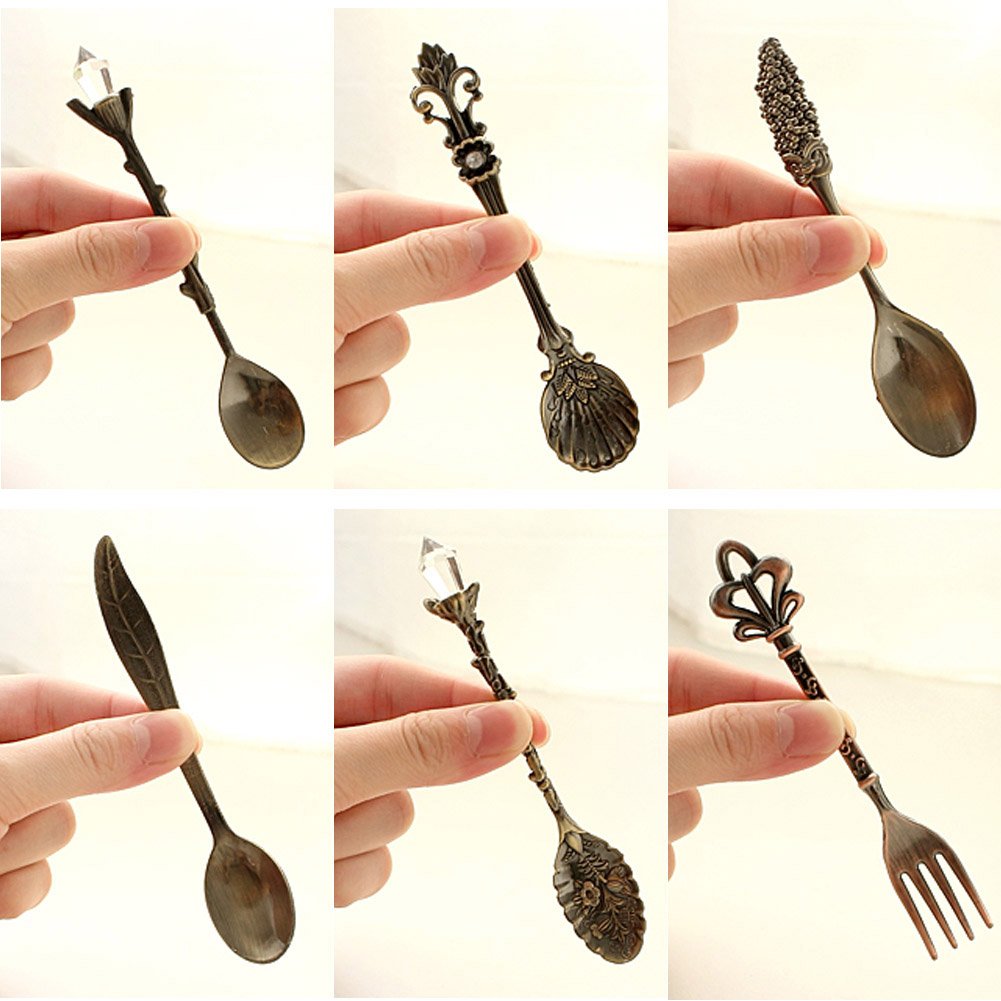 Dessert Spoons,Coffee SpoonTeaspoon,Awakingdemi Vintage Style Metal Carved Fruit Dessert Spoons for Kitchen Dining Bar,6pccs/set