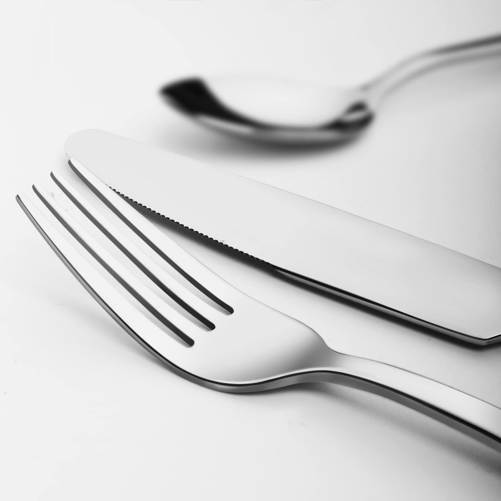 KINGSTONE Dinner Forks Set of 16, 8-Inch 18/10 Stainless Steel Forks Cutlery Silverware Forks for Home, Kitchen & Restaurant, Dishwasher Safe (Dinner Forks Set, 16-Piece)