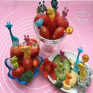 40Pcs Food Fruit Fork Picks for Kids Cute Animals Bento Box Decor ForksCake Little Forks Dessert Forks Mini Cartoon Toothpick for Cake Dessert Pastry Party supply