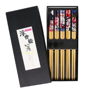 exzact chopsticks gift set - 5 pairs of reusable natural bamboo chopsticks in a beautiful black handmade box - decorated japanese lucky cat/fortune cat style