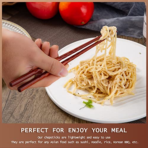 10-Pairs Wooden Chopsticks Reusable, Japanese Style Natural Wood Chopsticks With Gift Box, Lightweight Hand-Carved Dishwasher Safe Chop Sticks for Sushi, Noodles 9.4 Inch/23.8cm…