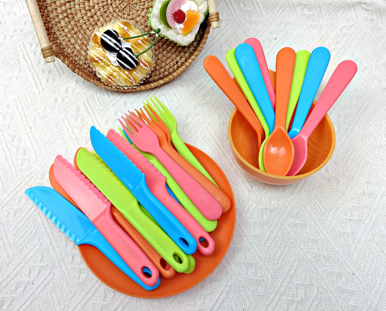 Kids Cutlery Set - Jawbush 9 Pcs Plastic Toddler Utensils with Nylon Knives Forks and Spoons for School Lunch Box, Multi-colored Kids Silverware Set, BPA Free Dishwasher Safe