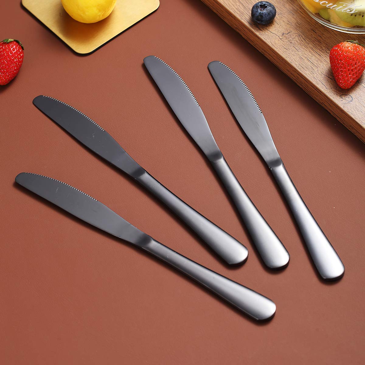 Berglander Black Dinner Knives Set Of 4, Stainless Steel Titanium Plating Shiny Black Dinner Knife, Butter Knife Spreader Table Knives Sturdy And Dishwasher Safe