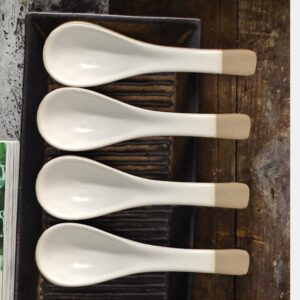 123Arts 4pcs Ceramic Japanese Retro Soup Spoons Dessert Spoons