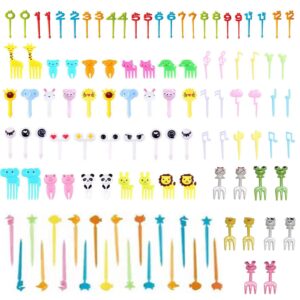 plastic fruit fork with animal decor, cute food picks for cake dessert fruit-platter, reusable mini toothpick bento box party supply lunch accessories (random style) (112)