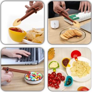 4 Pcs Finger Chopsticks - 1 Pcs Dip Clip Bowl, Snack Chopsticks , Creative Gamer Accessories and Kids Chopsticks, Finger Chopsticks For Snacking, Gaming Finger Sleeves Gift for Gamer and Snack Clips
