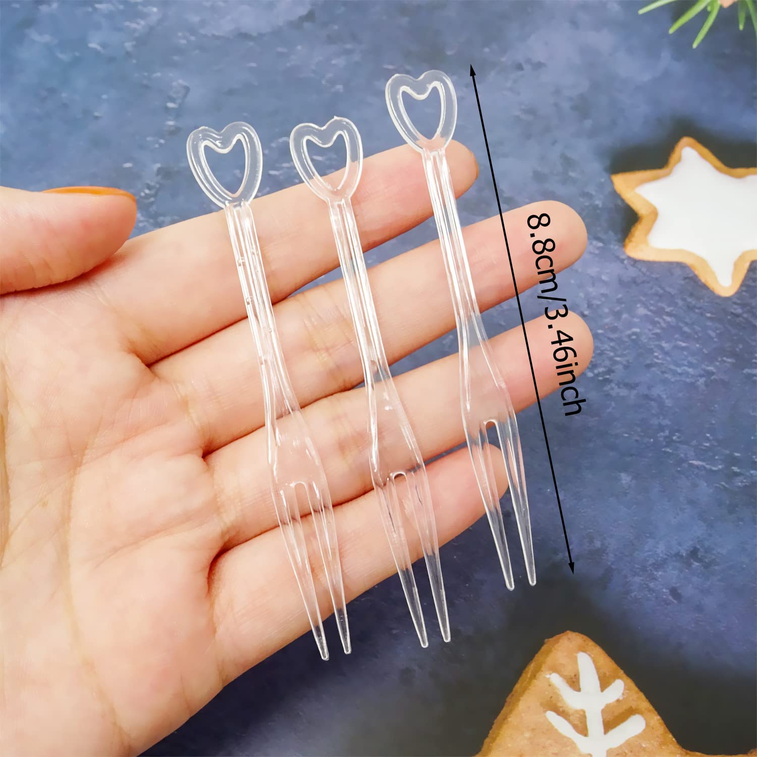 Honbay 200PCS Transparent White Disposable Fruit Forks Dessert Forks Cake Forks Appetizer Forks Plastic Cocktail Picks Sticks Cute Heart Shaped Food Picks