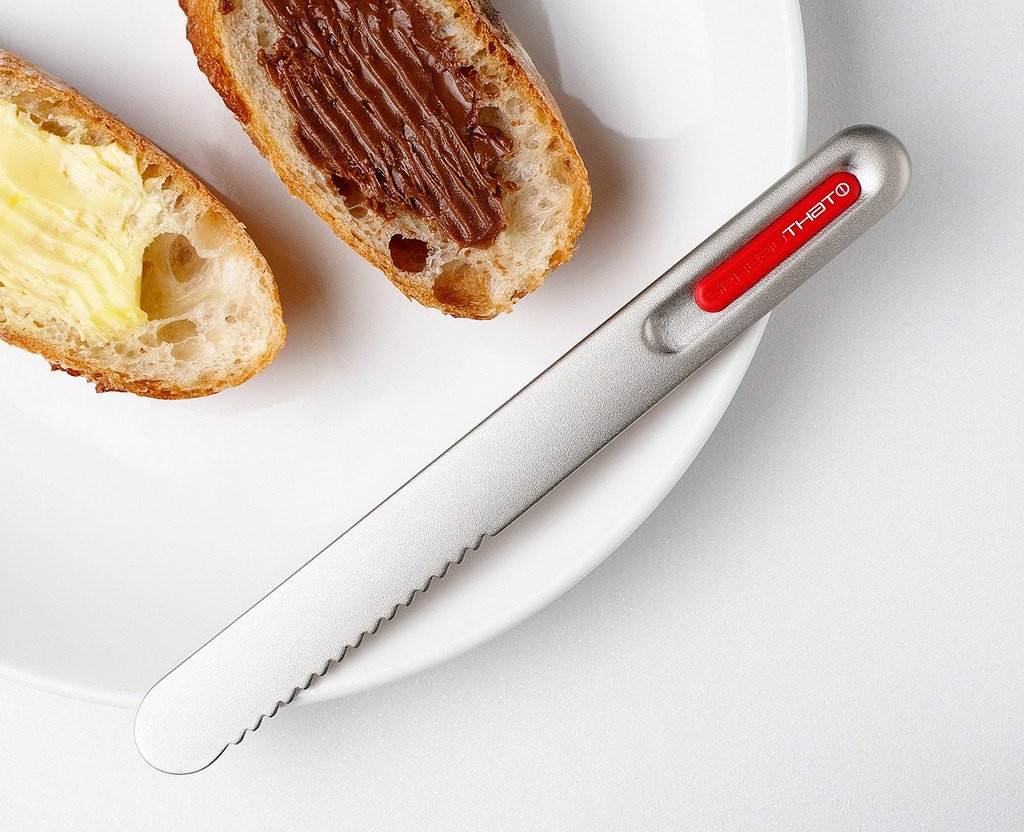 THAT! Spread That Serrated Warming Butter Knife, Copper, Black